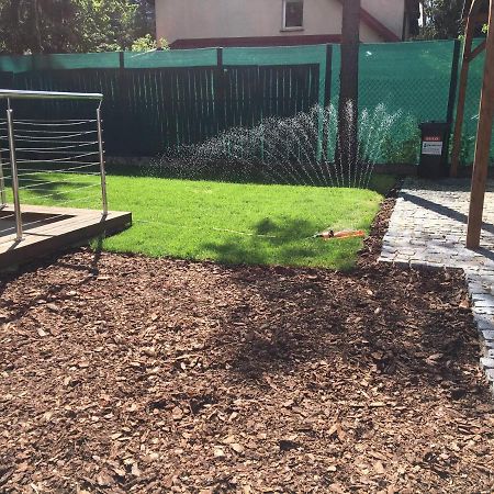 Luksusowy Apartament Pod Lasem, Otwock -Shared Garden, Sauna, Wood Hot Tub! Hot Tub Seasonal! Buitenkant foto