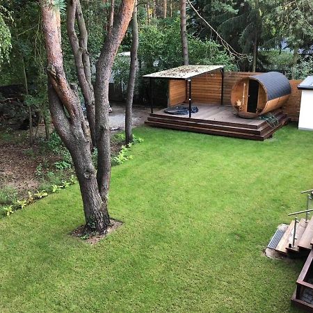 Luksusowy Apartament Pod Lasem, Otwock -Shared Garden, Sauna, Wood Hot Tub! Hot Tub Seasonal! Buitenkant foto