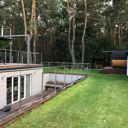 Luksusowy Apartament Pod Lasem, Otwock -Shared Garden, Sauna, Wood Hot Tub! Hot Tub Seasonal! Buitenkant foto